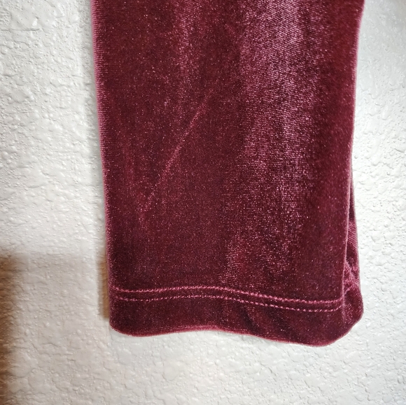 Fraiche by J Velvet Tie Waist Jumpsuit in Burgundy Size L - Picture 7 of 10